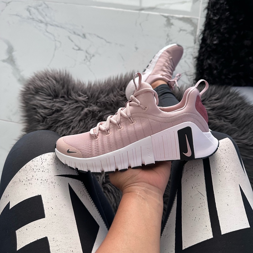Nike Free Metcon 6 - Picture 2 of 15